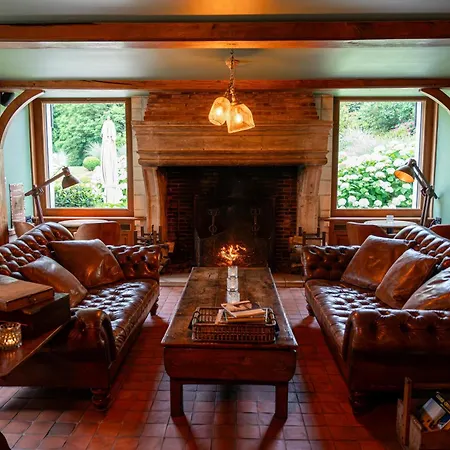 Les Pins De César - La Campagne D'etretat