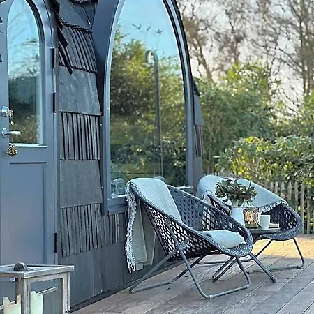 מלון Les Pins De Cesar - La Campagne D'etretat 4*