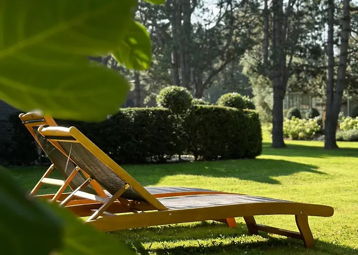 Отель Les Pins De Cesar - La Campagne D'etretat Saint-Jouin-Bruneval